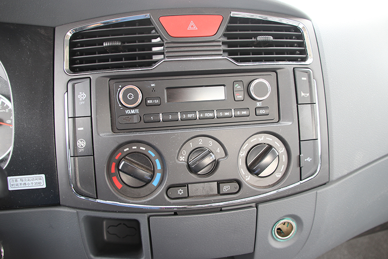 大多利卡 9.2吨洒水车