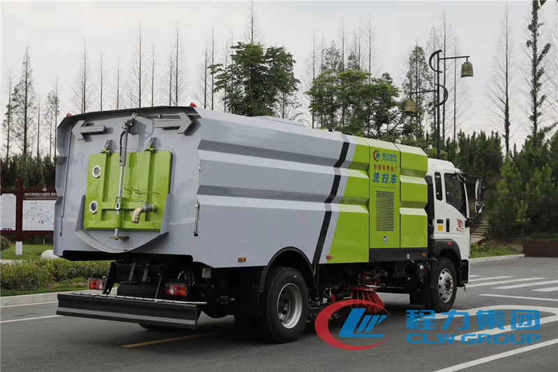 国六重汽豪沃16吨（9水/7尘）洗扫车