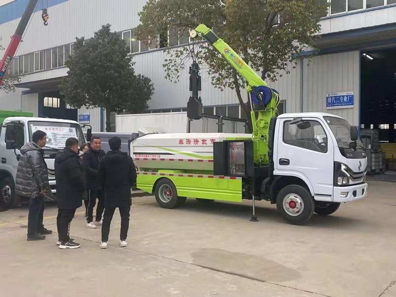 国六蓝牌清淤车 抓斗车