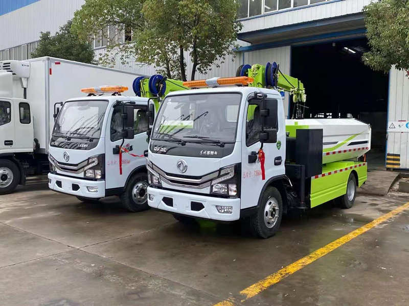 国六蓝牌清淤车 抓斗车