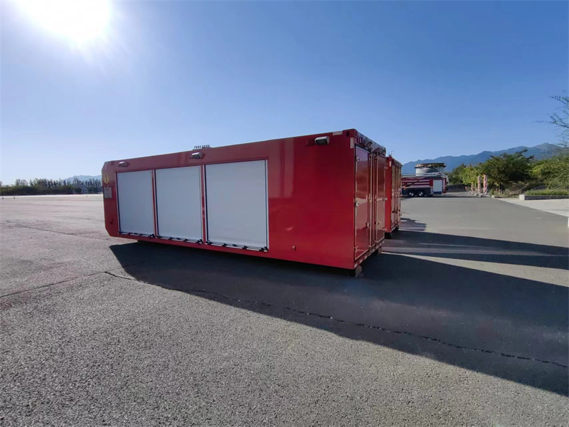 模块方舱宿营车