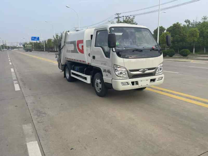福田小卡蓝牌5压缩垃圾车