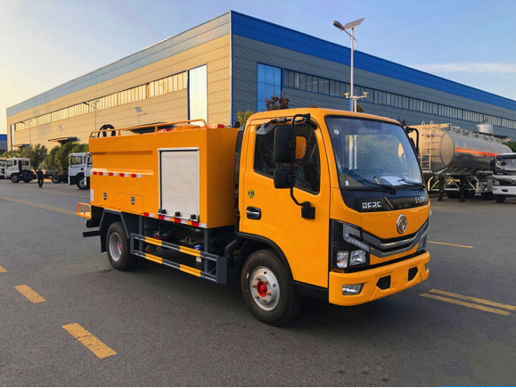 东风4.5方蓝牌高压清洗车