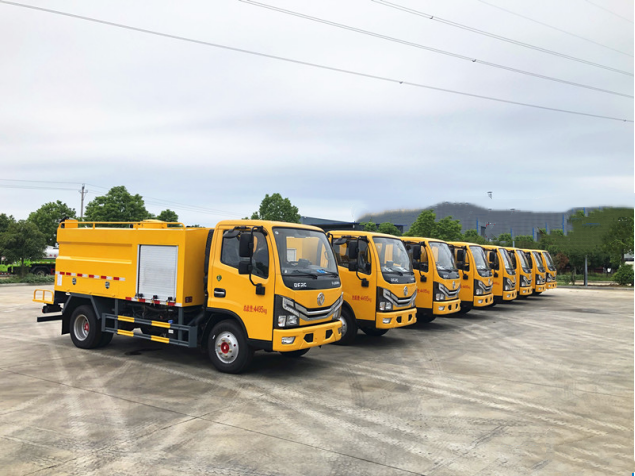 东风4.5方蓝牌高压清洗车