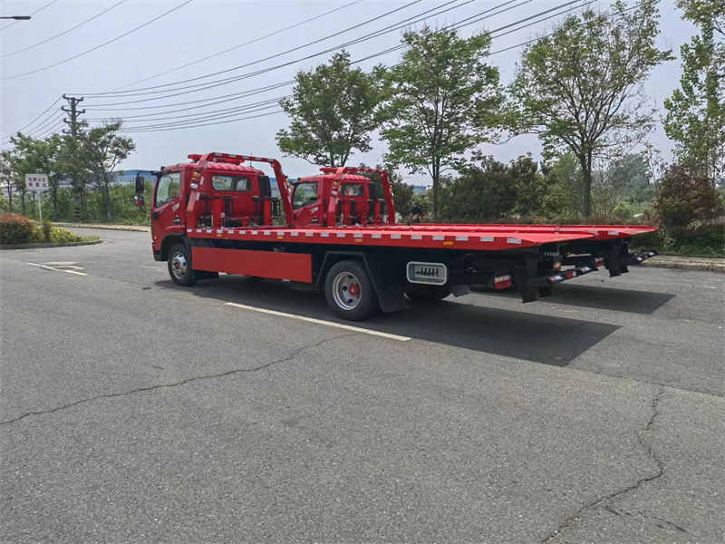 东风机器人运输车