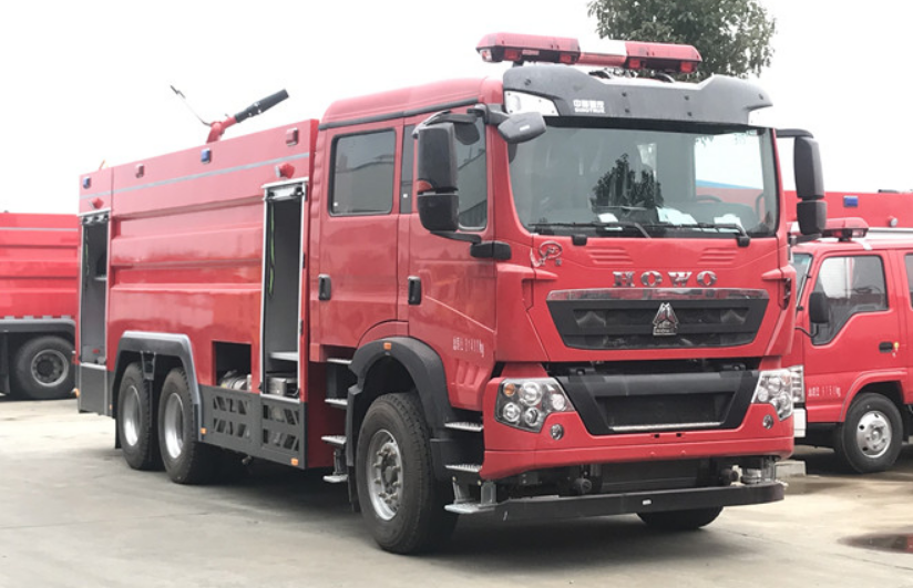 重汽国六后双桥16吨水罐泡沫消防车多少钱一辆