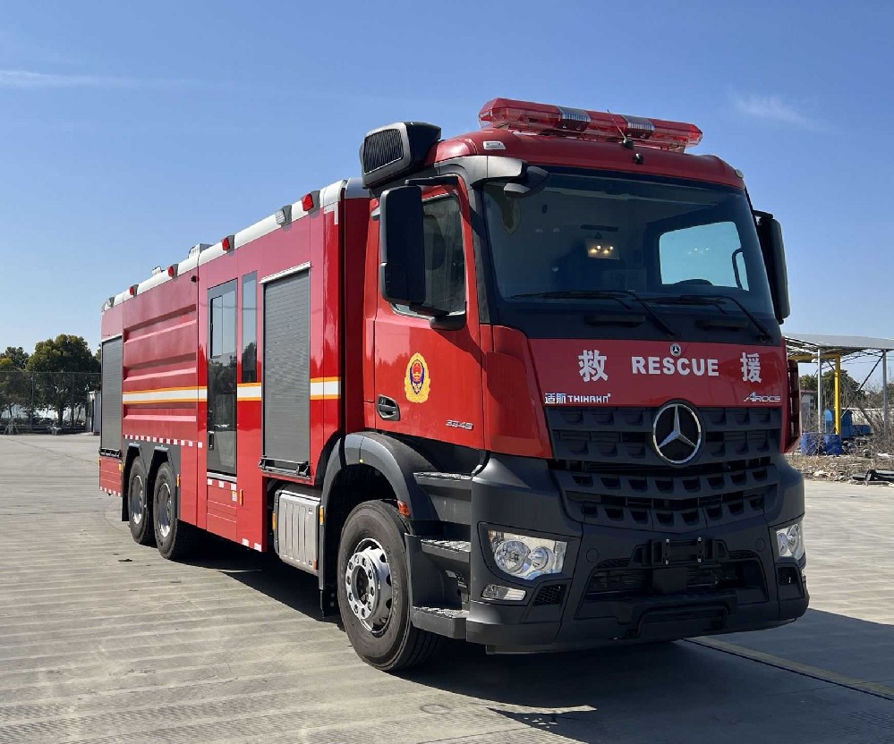 12吨泡沫消防车