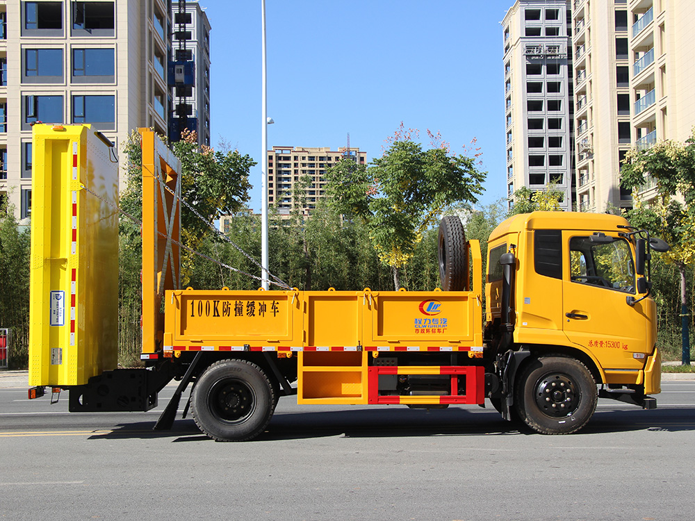天锦经济款防撞缓冲车