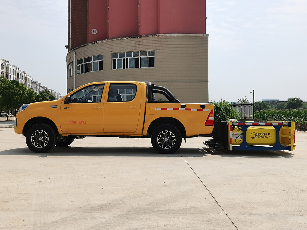 福田皮卡防撞缓冲车