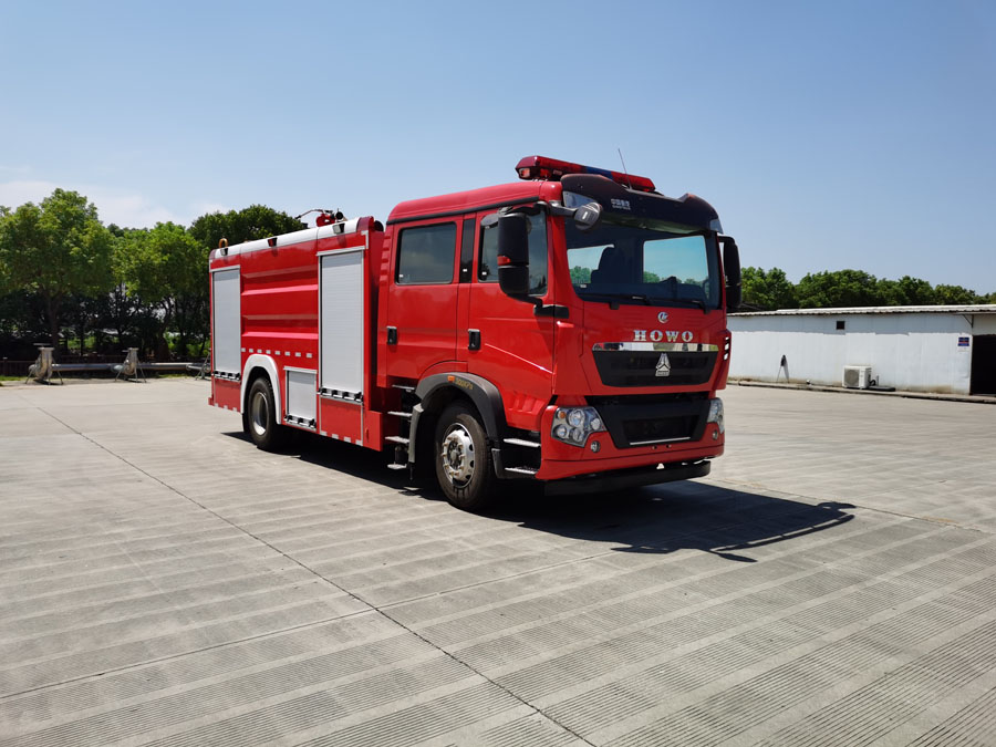 水罐消防车/8吨消防车/泡沫消防车